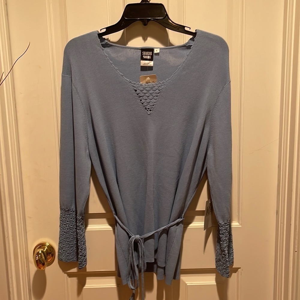 NWT Sharon Young 🔥sale🔥 glacier blue top